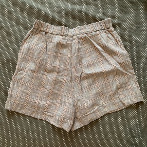 Frank and Oak Shorts - Picture 3 of 5